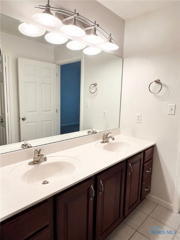 Findlay, Ohio 45840, United States, 2 Bedrooms Bedrooms, ,2 BathroomsBathrooms,Residential,Active,133609