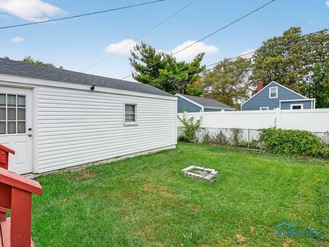 Tiny photo for 2733 130th Street, Toledo, OH 43611 (MLS # 6136679)