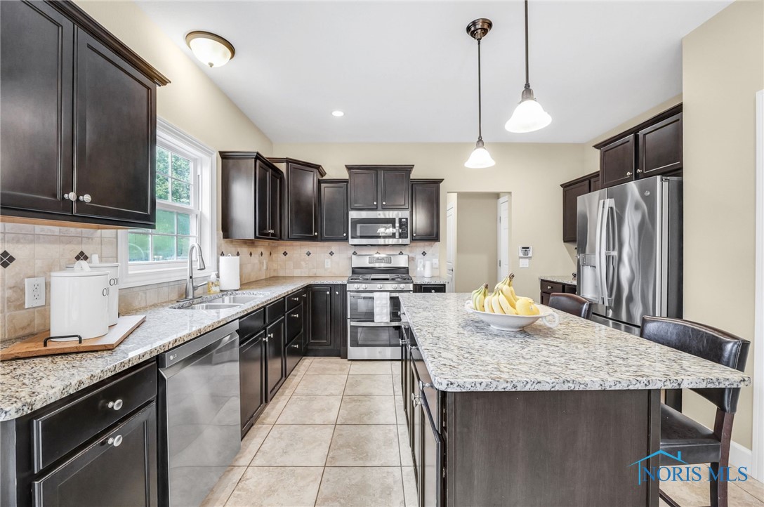 4360 Turtle Creek Drive, Perrysburg, Ohio image 8