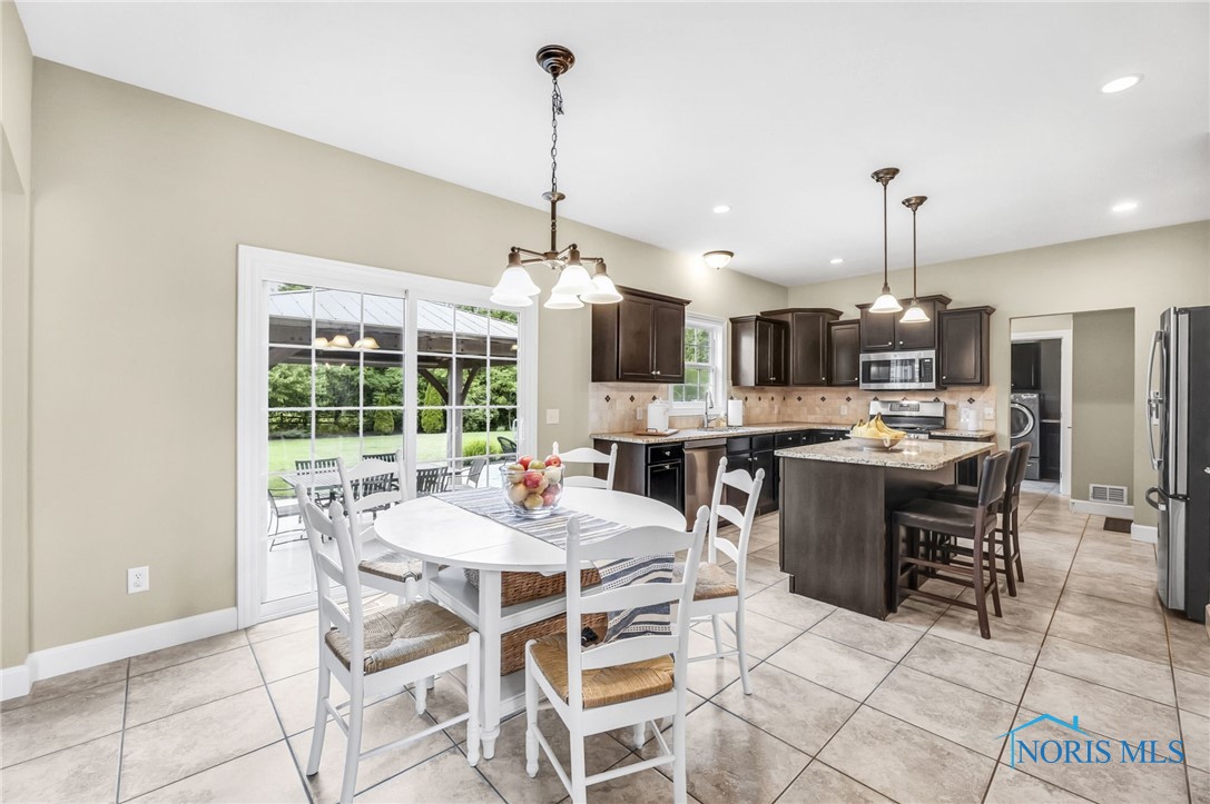 4360 Turtle Creek Drive, Perrysburg, Ohio image 10