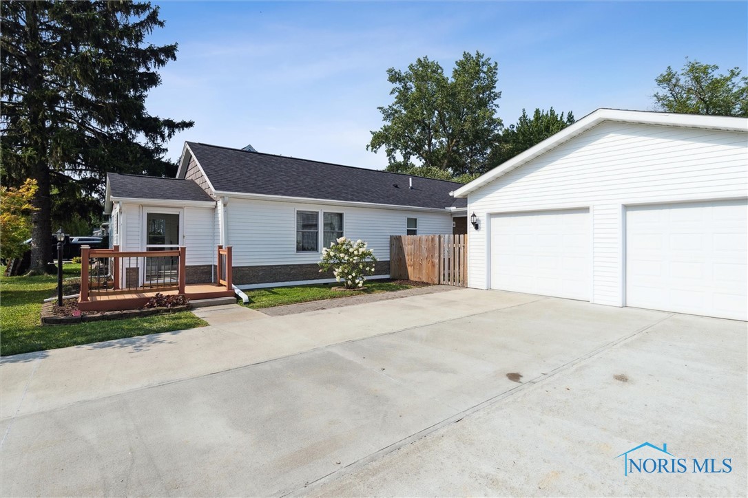 2033 Blanche Drive