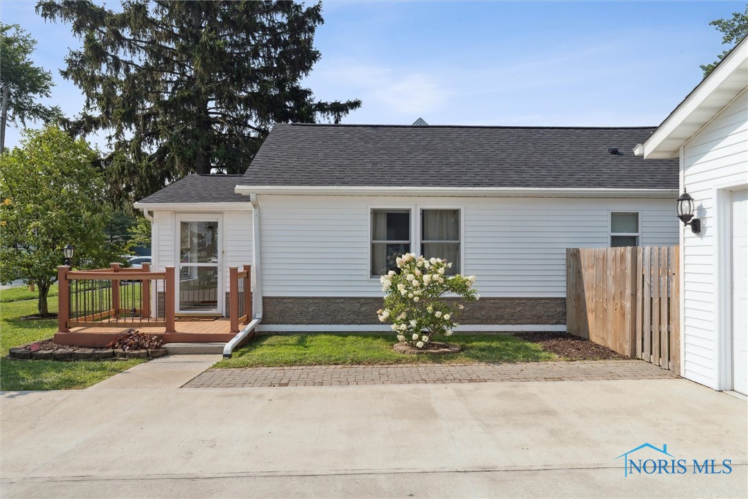 2033 Blanche Drive