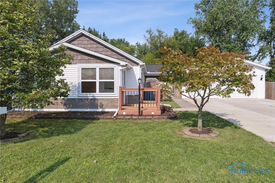 2033 Blanche Drive