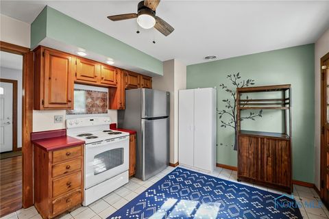 Tiny photo for 131 Rutherford Avenue, Findlay, OH 45840 (MLS # 6136802)