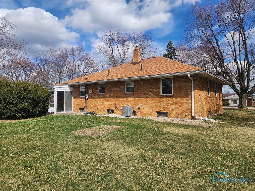 1668 Dier Road, Curtice, Ohio image 3