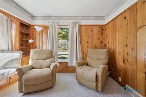 Tiny photo for 2350 Ottawa River Road, Toledo, OH 43611 (MLS # 6136104)