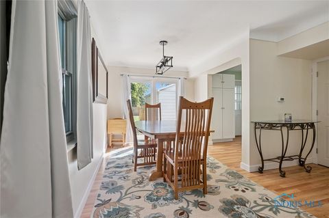 Tiny photo for 2350 Ottawa River Road, Toledo, OH 43611 (MLS # 6136104)