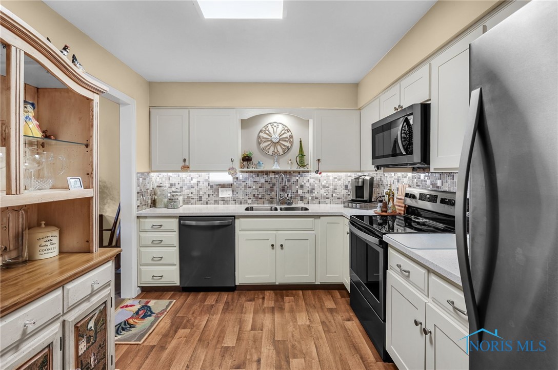 6533 Abbey Run, Sylvania, Ohio image 15