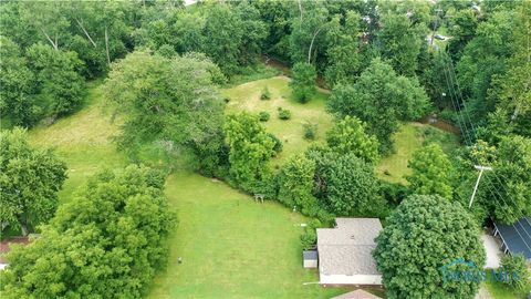 Tiny photo for 734 E Front Street, Defiance, OH 43512 (MLS # 6136107)