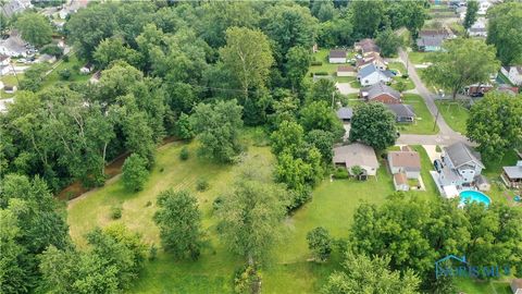 Tiny photo for 734 E Front Street, Defiance, OH 43512 (MLS # 6136107)