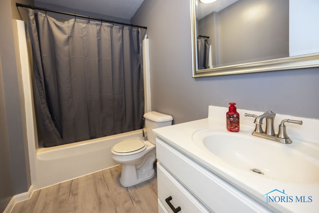 37 N Dorcas Road, Toledo, Ohio image 28