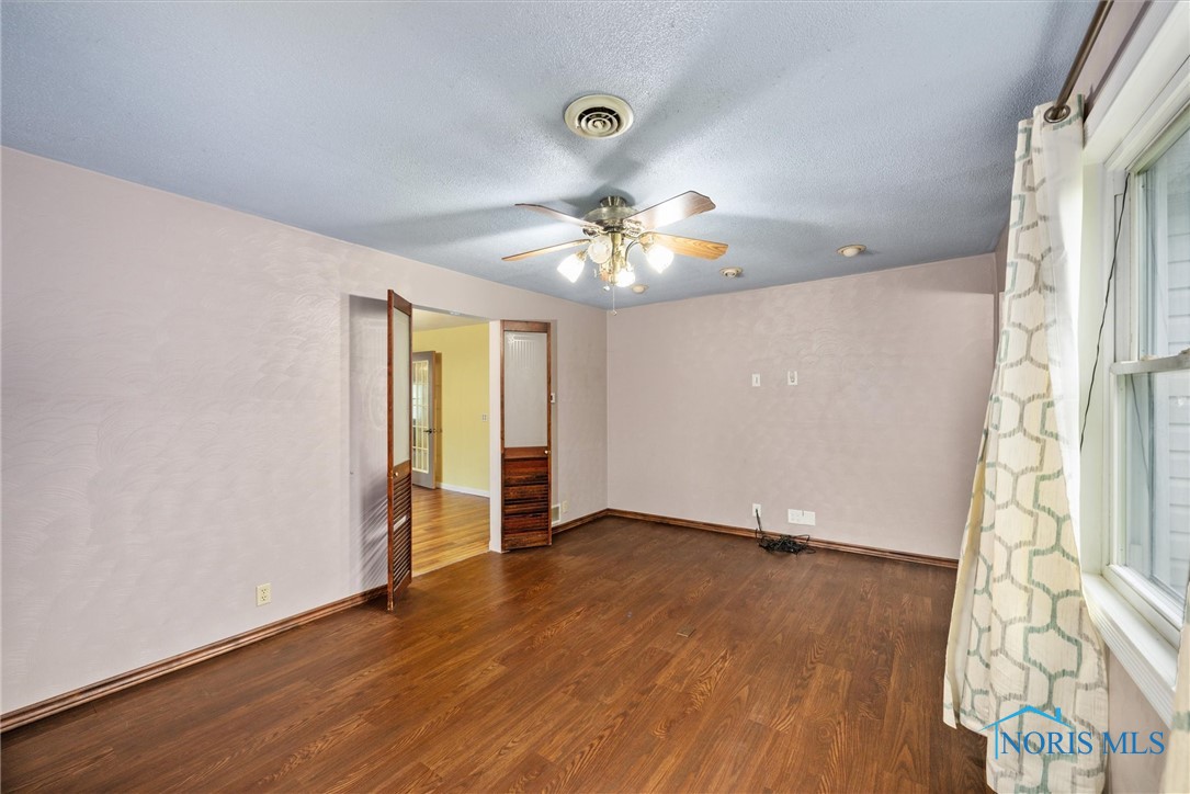 109 N Harefoote Road, Toledo, Ohio image 7
