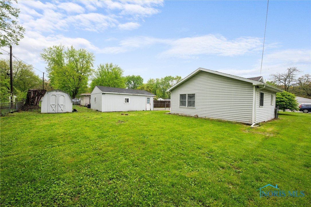 109 N Harefoote Road, Toledo, Ohio image 25