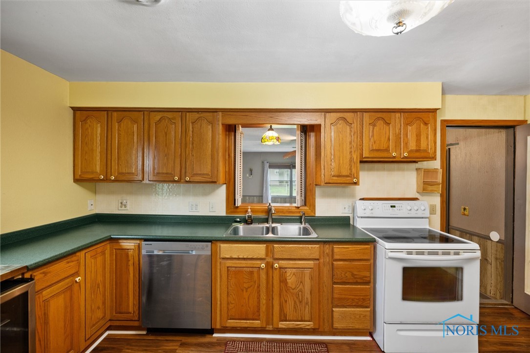 109 N Harefoote Road, Toledo, Ohio image 10