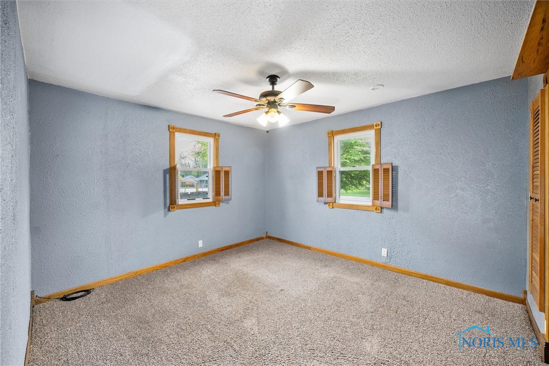 109 N Harefoote Road, Toledo, Ohio image 17