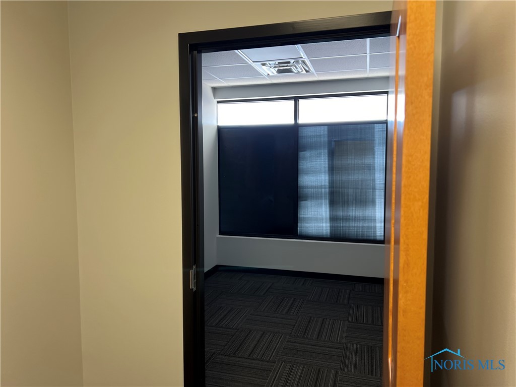 Findlay, Ohio 45840, United States, ,Residential,Active,37081