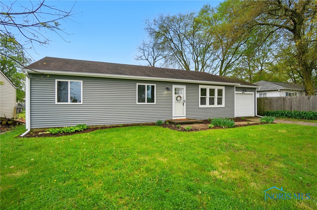 20161 Locust Street, Weston, Ohio image 2