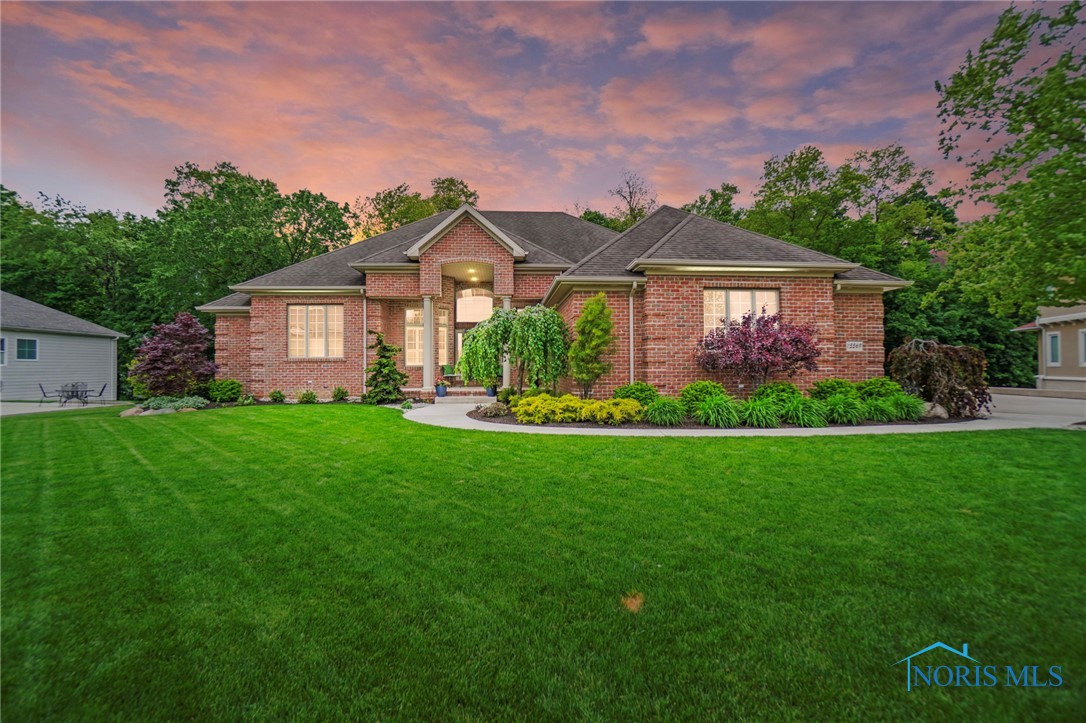 15569 Lakebend Drive, Findlay, Ohio image 2