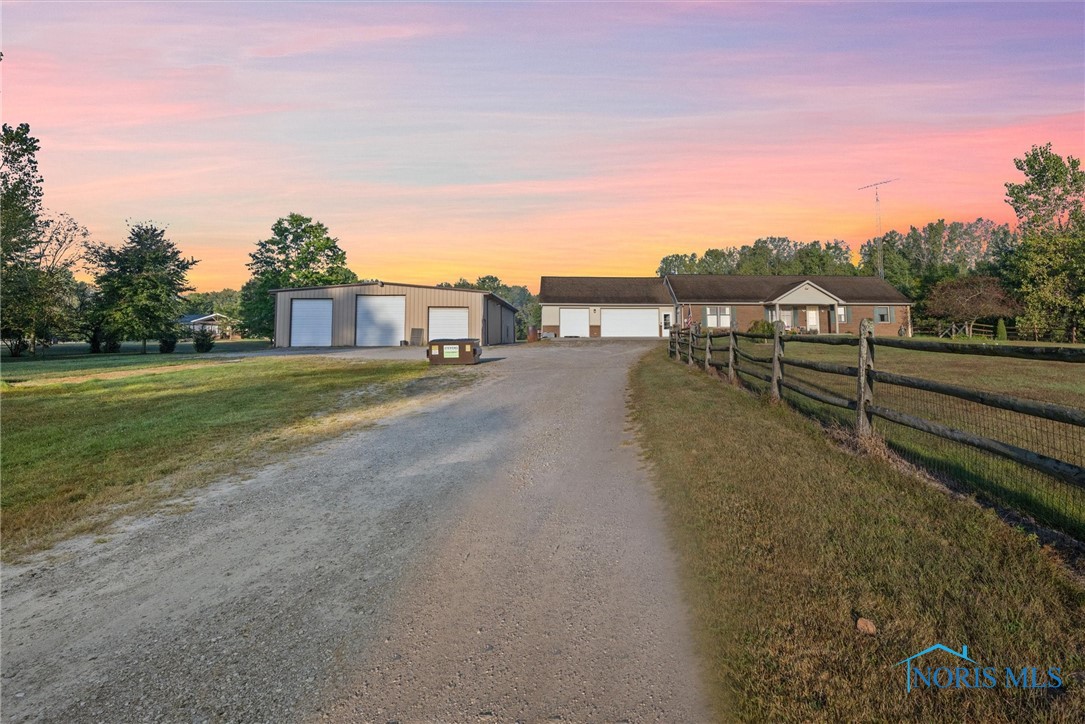 1730 S Berkey Southern Road, Swanton, Ohio image 1