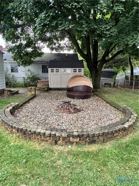 Tiny photo for 2329 Ida Drive, Toledo, OH 43613 (MLS # 6136327)