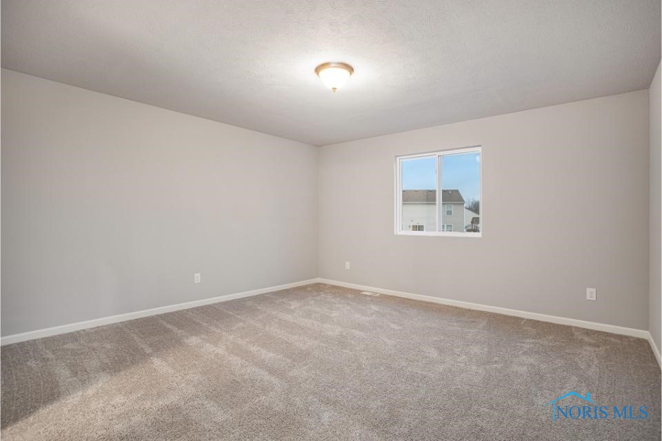 366 Douglas Drive, Liberty Center, Ohio image 6
