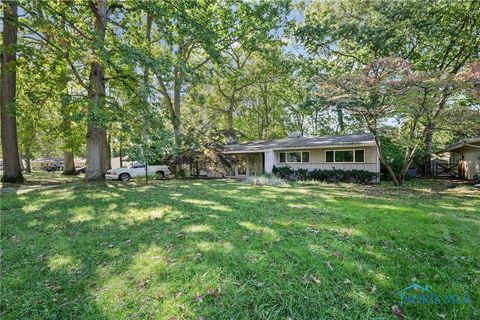 Tiny photo for 3701 Lincolnshire Woods Road, Toledo, OH 43606 (MLS # 6136928)
