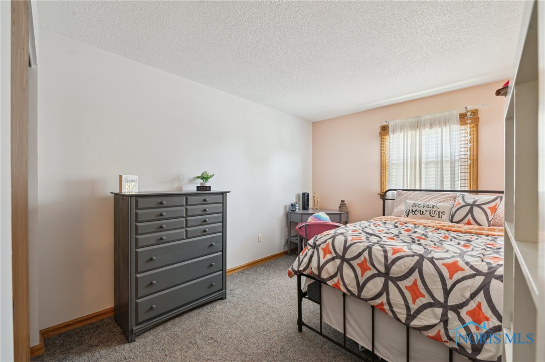 2546 Redfox Drive, Toledo, Ohio image 23