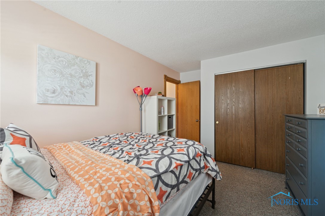 2546 Redfox Drive, Toledo, Ohio image 22