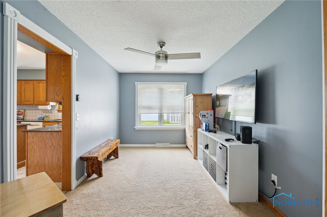 2546 Redfox Drive, Toledo, Ohio image 8