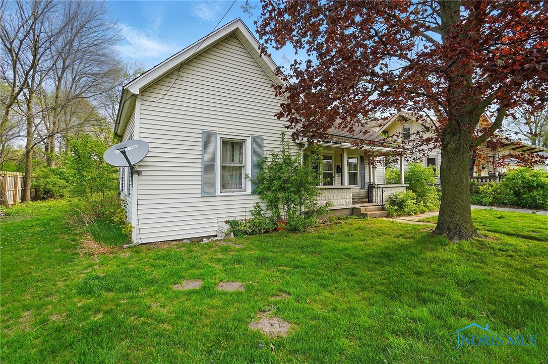 6614 Brint Road, Sylvania, Ohio image 3