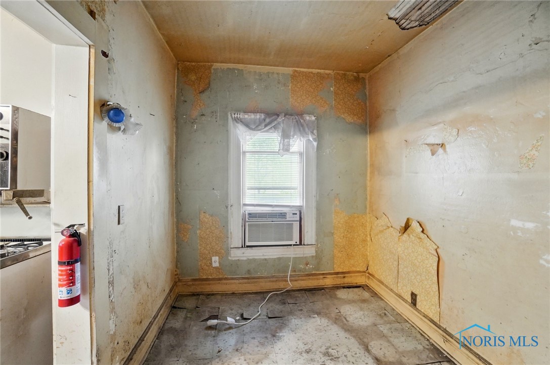 6614 Brint Road, Sylvania, Ohio image 14