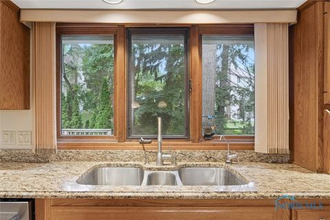Tiny photo for 4816 Sunwood Drive, Toledo, OH 43623 (MLS # 6136051)