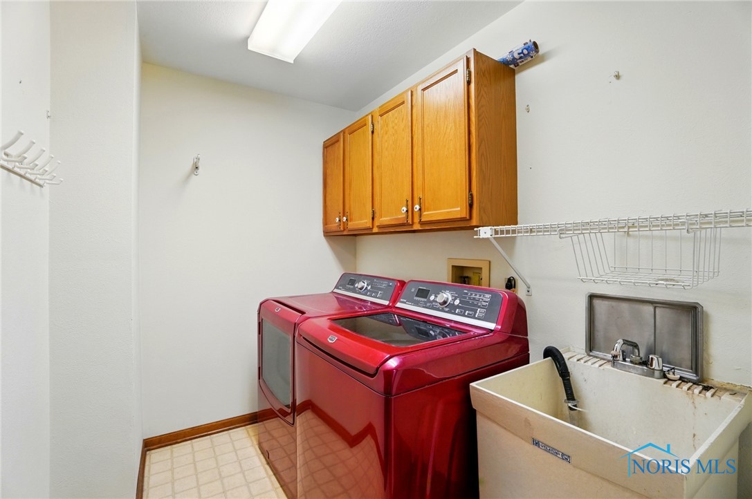 4820 Olde Meadow Lane, Sylvania, Ohio image 20