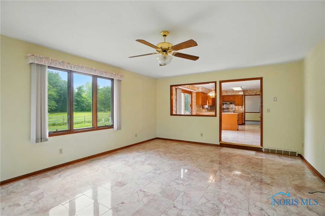 4820 Olde Meadow Lane, Sylvania, Ohio image 18