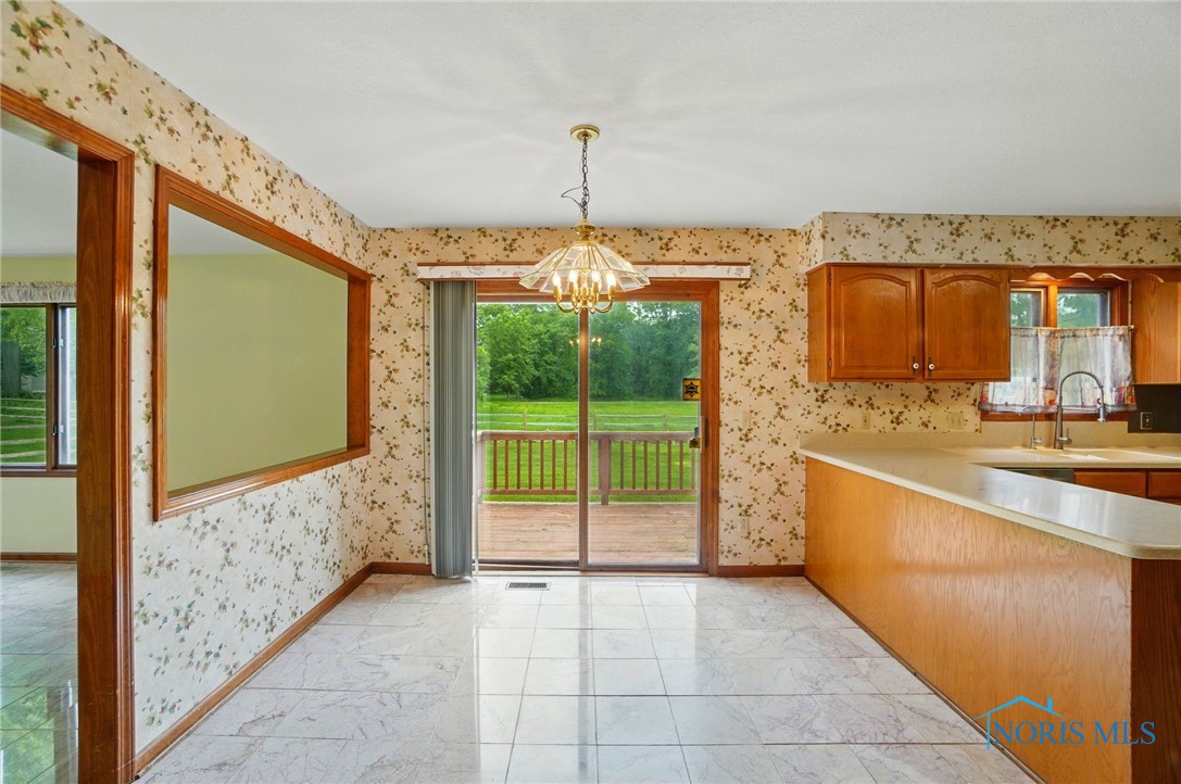 4820 Olde Meadow Lane, Sylvania, Ohio image 11