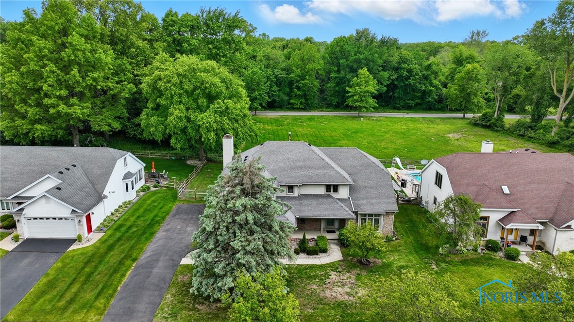 4820 Olde Meadow Lane, Sylvania, Ohio image 2
