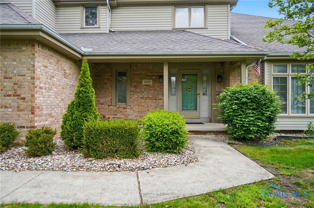 4820 Olde Meadow Lane, Sylvania, Ohio image 4
