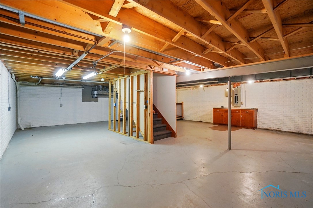 4820 Olde Meadow Lane, Sylvania, Ohio image 36