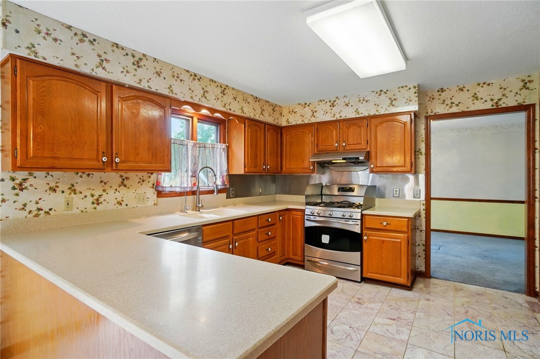 4820 Olde Meadow Lane, Sylvania, Ohio image 13
