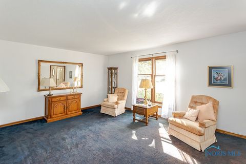 Tiny photo for 7040 Country Creek Road, Maumee, OH 43537 (MLS # 6136881)