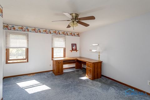 Tiny photo for 7040 Country Creek Road, Maumee, OH 43537 (MLS # 6136881)