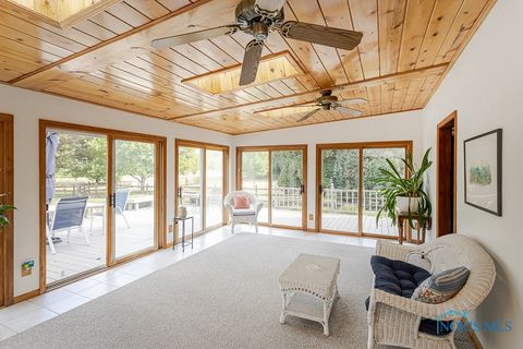 Tiny photo for 7040 Country Creek Road, Maumee, OH 43537 (MLS # 6136881)