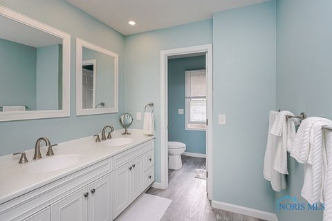 Tiny photo for 7040 Country Creek Road, Maumee, OH 43537 (MLS # 6136881)