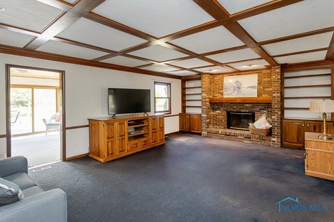Tiny photo for 7040 Country Creek Road, Maumee, OH 43537 (MLS # 6136881)
