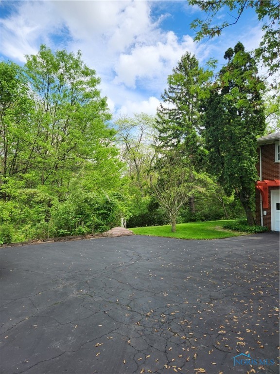 28330 W River Road, Perrysburg, Ohio image 7