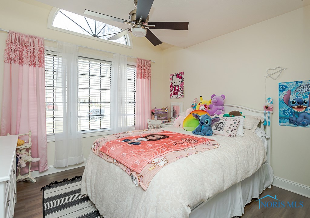 1241 Grassy Lane, Rossford, Ohio image 39