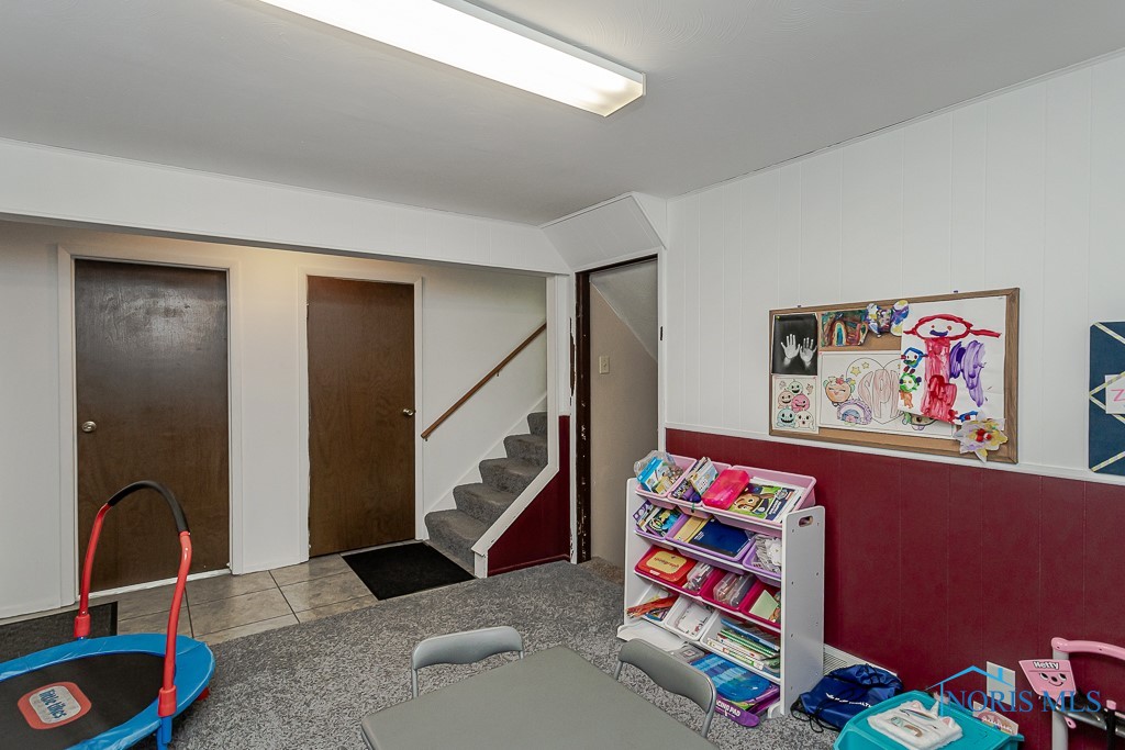 2474 Bedford Lane, Northwood, Ohio image 33