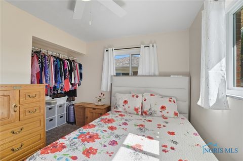 Tiny photo for 2054 Hoops Drive, Toledo, OH 43611 (MLS # 6136463)