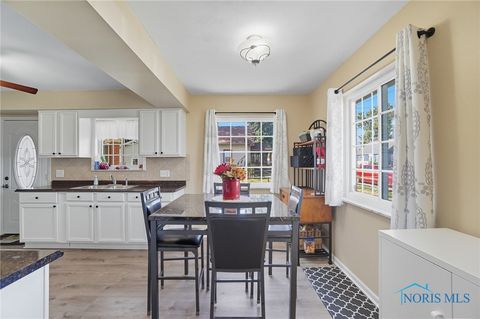 Tiny photo for 2054 Hoops Drive, Toledo, OH 43611 (MLS # 6136463)