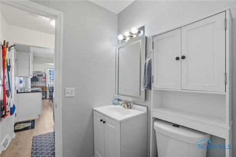 Tiny photo for 2054 Hoops Drive, Toledo, OH 43611 (MLS # 6136463)